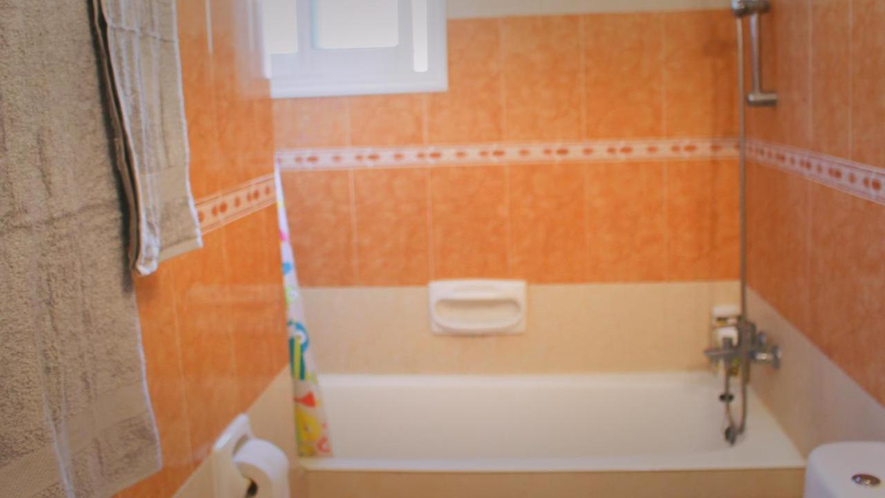 Chloraka- 2 Bedrooms - Pool 외부 사진